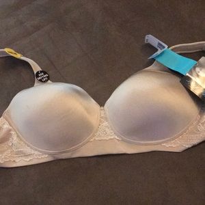 Vanity Fair full figure bra - 42C